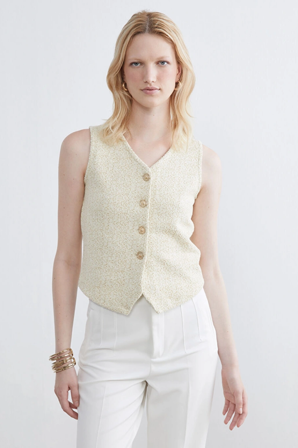 LCWAIKIKI Basic Ekru V Yaka Ekose Kadın Yelek