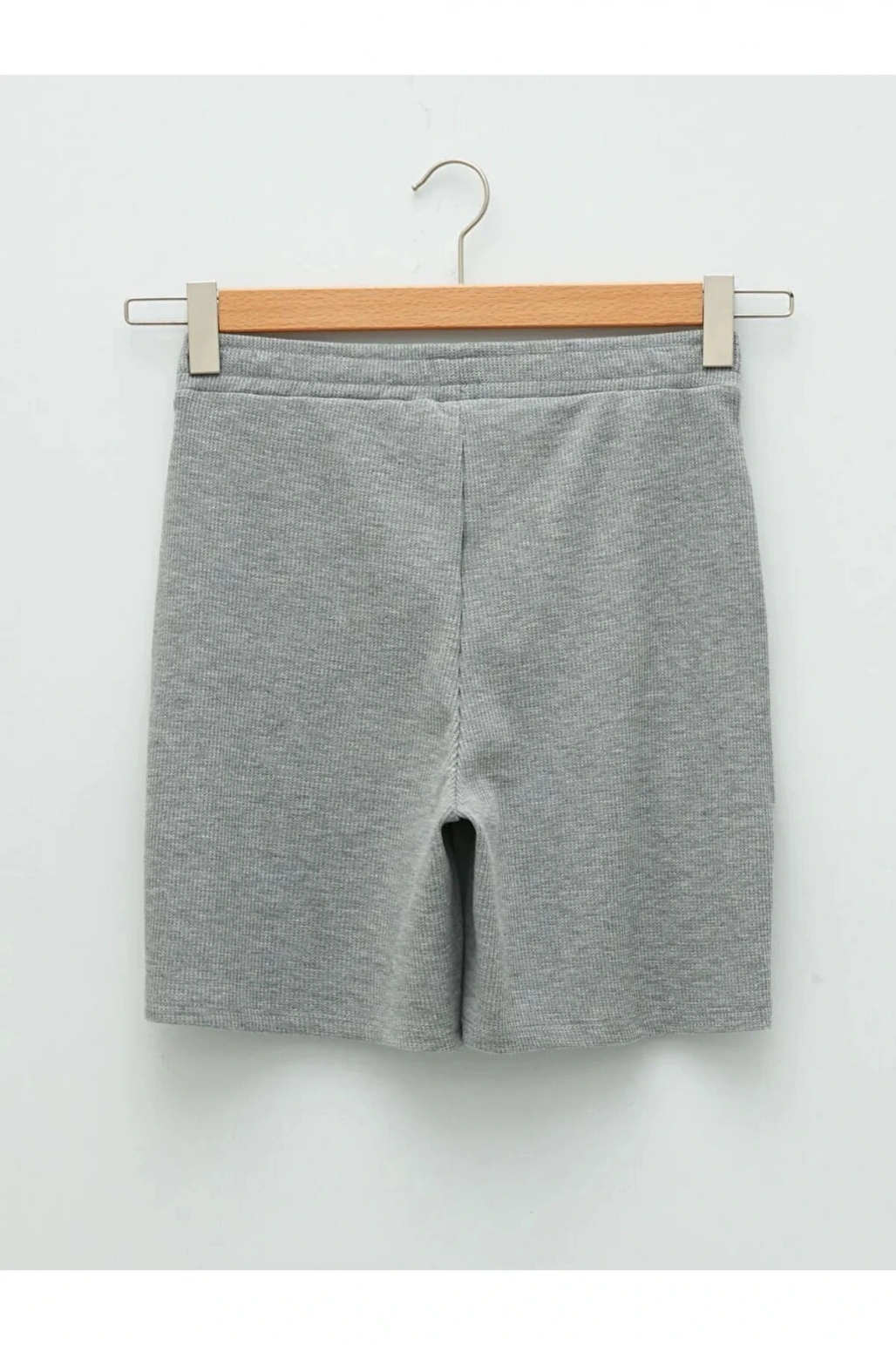 LCWAIKIKI Basic Gri Beli Lastikli Düz Cep Detaylı Kadın Şort