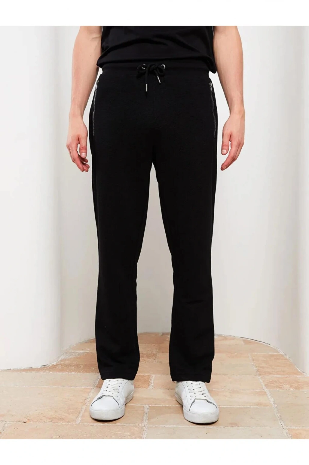 LCWAIKIKI Basic Siyah Rahat Kalıp Erkek Eşofman Altı