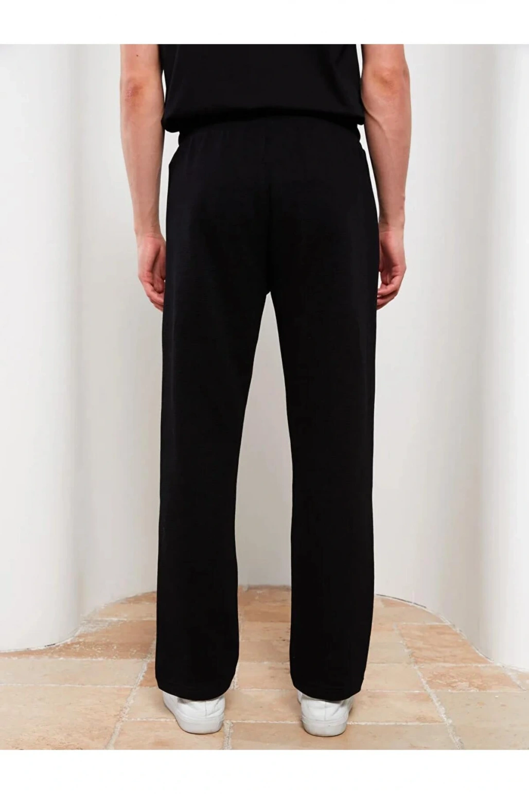 LCWAIKIKI Basic Siyah Rahat Kalıp Erkek Eşofman Altı