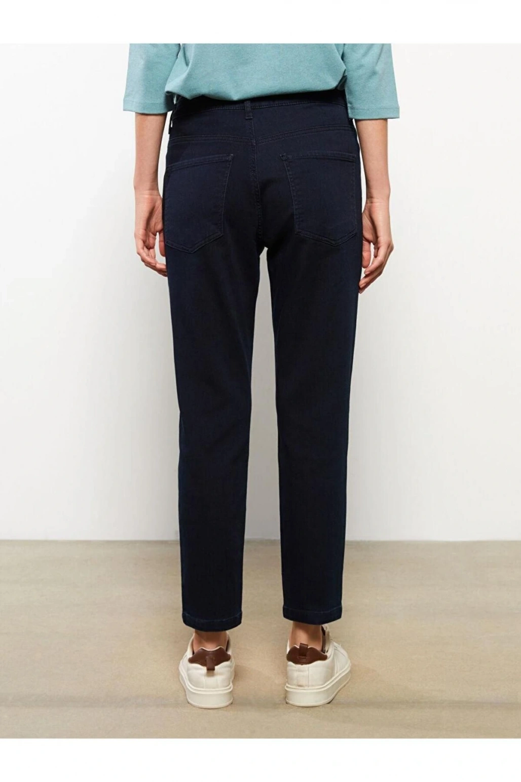 LCWAIKIKI Basic Slim Fit Düz Kadın Jean Pantolon