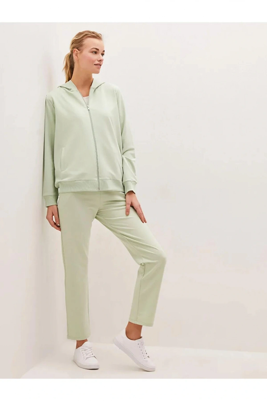 LCWAIKIKI Basic Yeşil Beli Lastikli Kadın Eşofman Alt