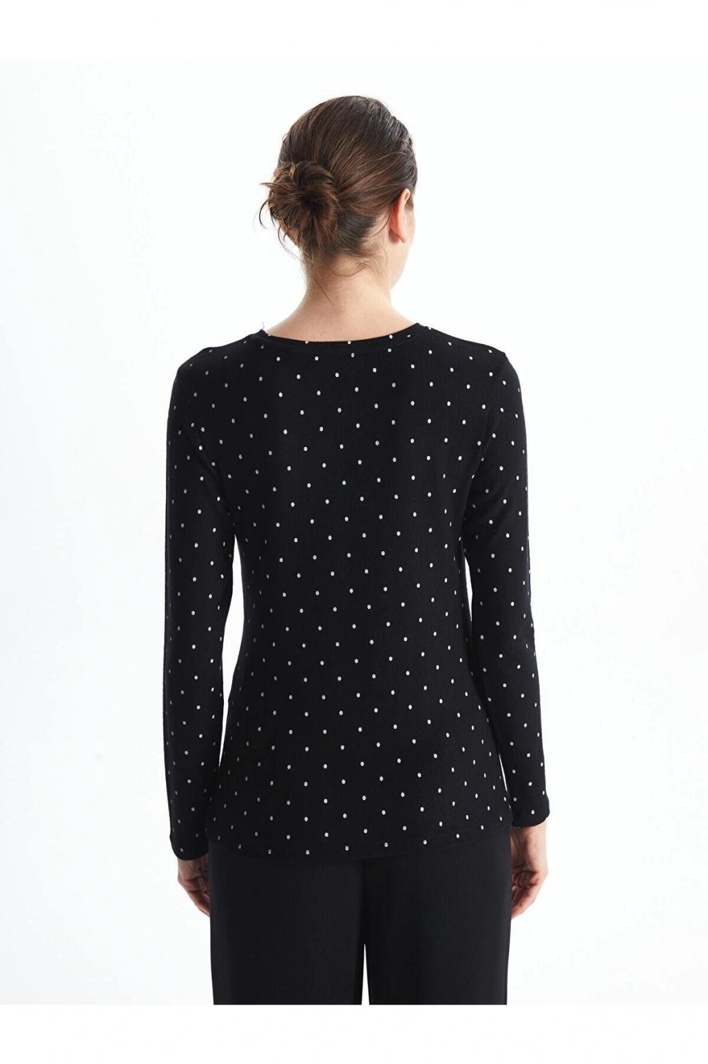 LCWAIKIKI Classic Baskılı Bisiklet Yaka Puantiyeli Kadın Tişört