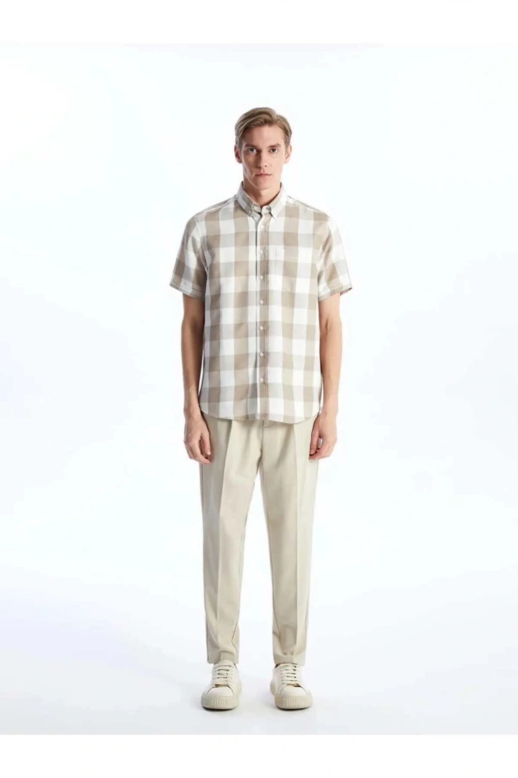 LCWAIKIKI Classic Bej Regular Fit Kısa Kollu Ekose Armürlü Erkek Gömlek