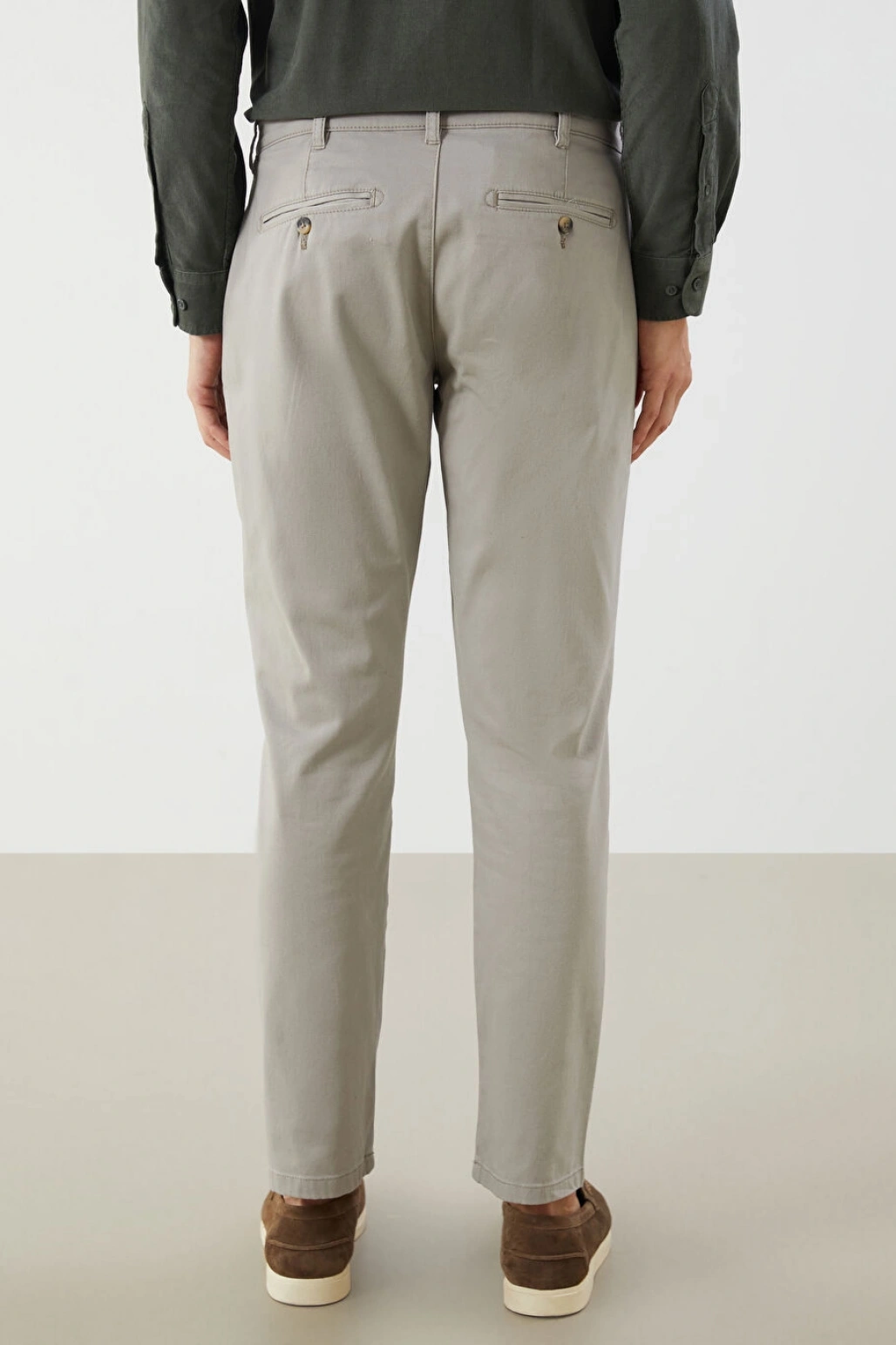 LCWAIKIKI Classic Bej Standart Kalıp Gabardin Erkek Chino Pantolon