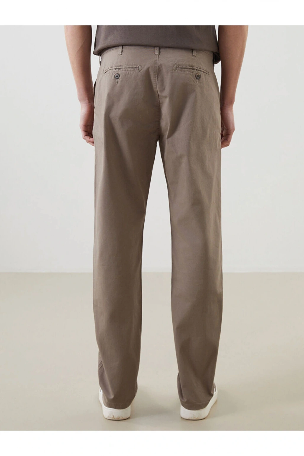 LCWAIKIKI Classic Bej Standart Kalıp Gabardin Erkek Chino Pantolon