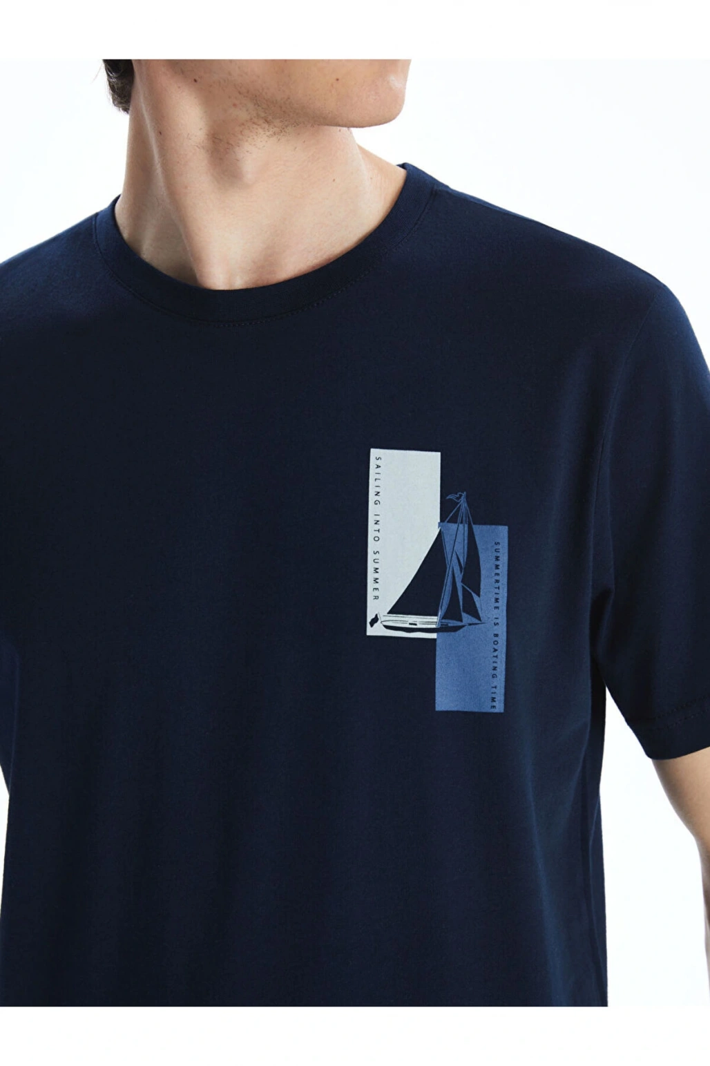 LCWAIKIKI Classic Bisiklet Yaka Kısa Kollu Baskılı Penye Erkek Tişört