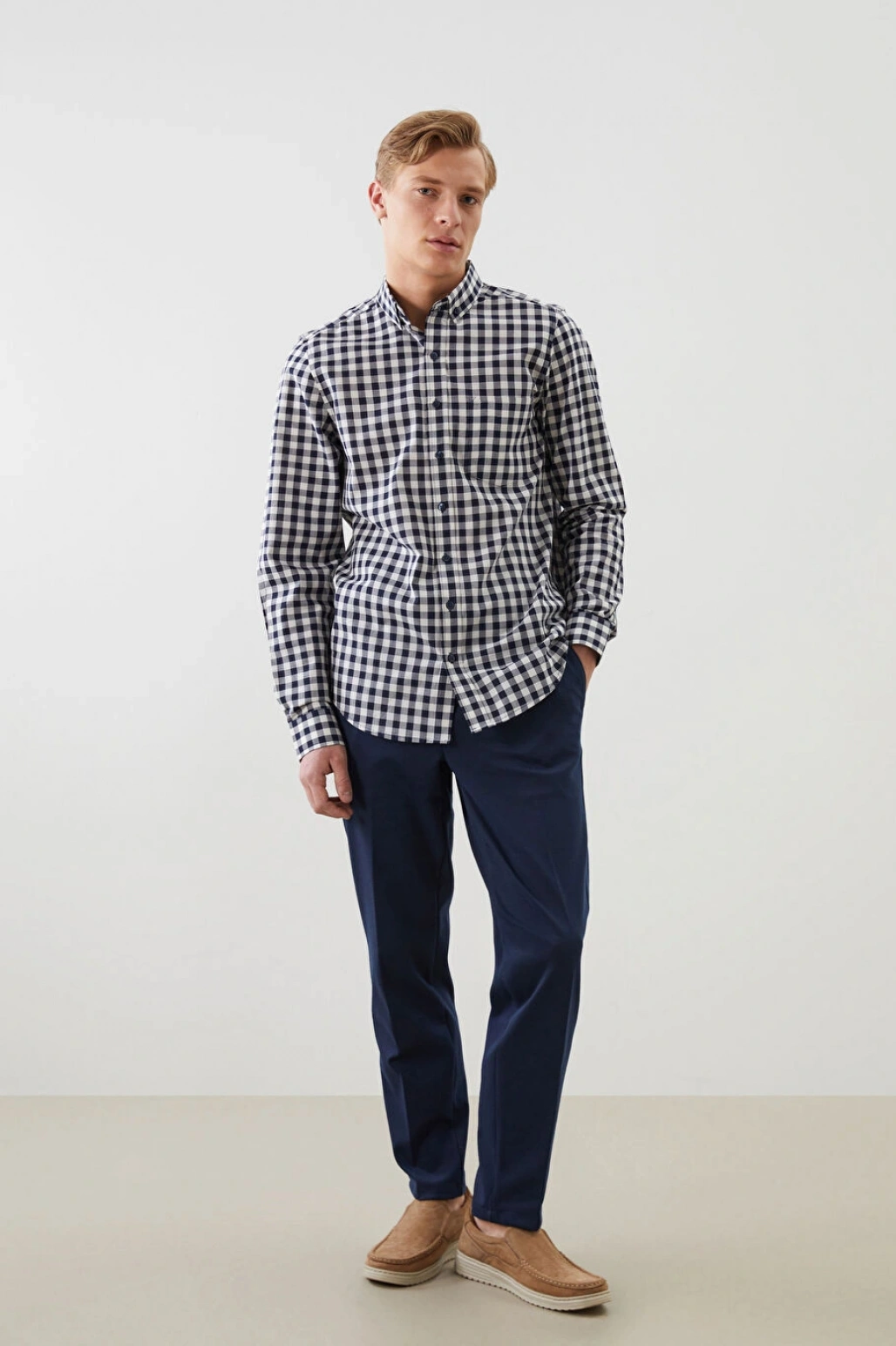 LCWAIKIKI Classic Indigo Dar Kalıp Erkek Chino Pantolon