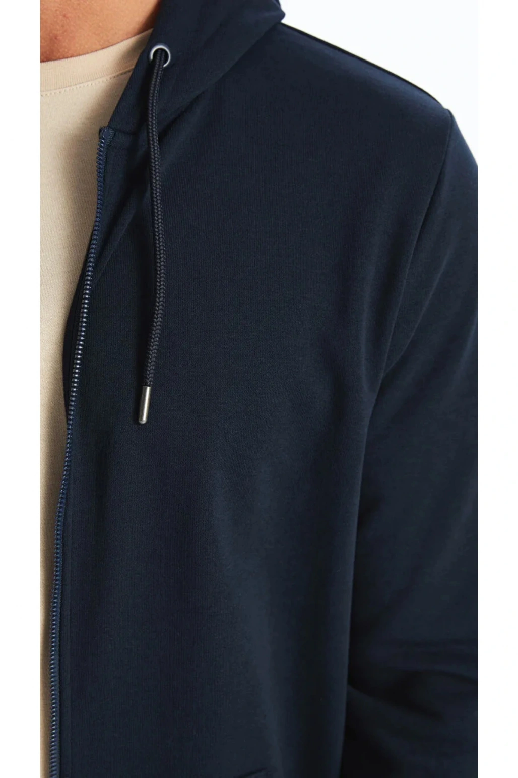 LCWAIKIKI Classic Kapüşonlu Uzun Kollu Erkek Fermuarlı Sweatshirt