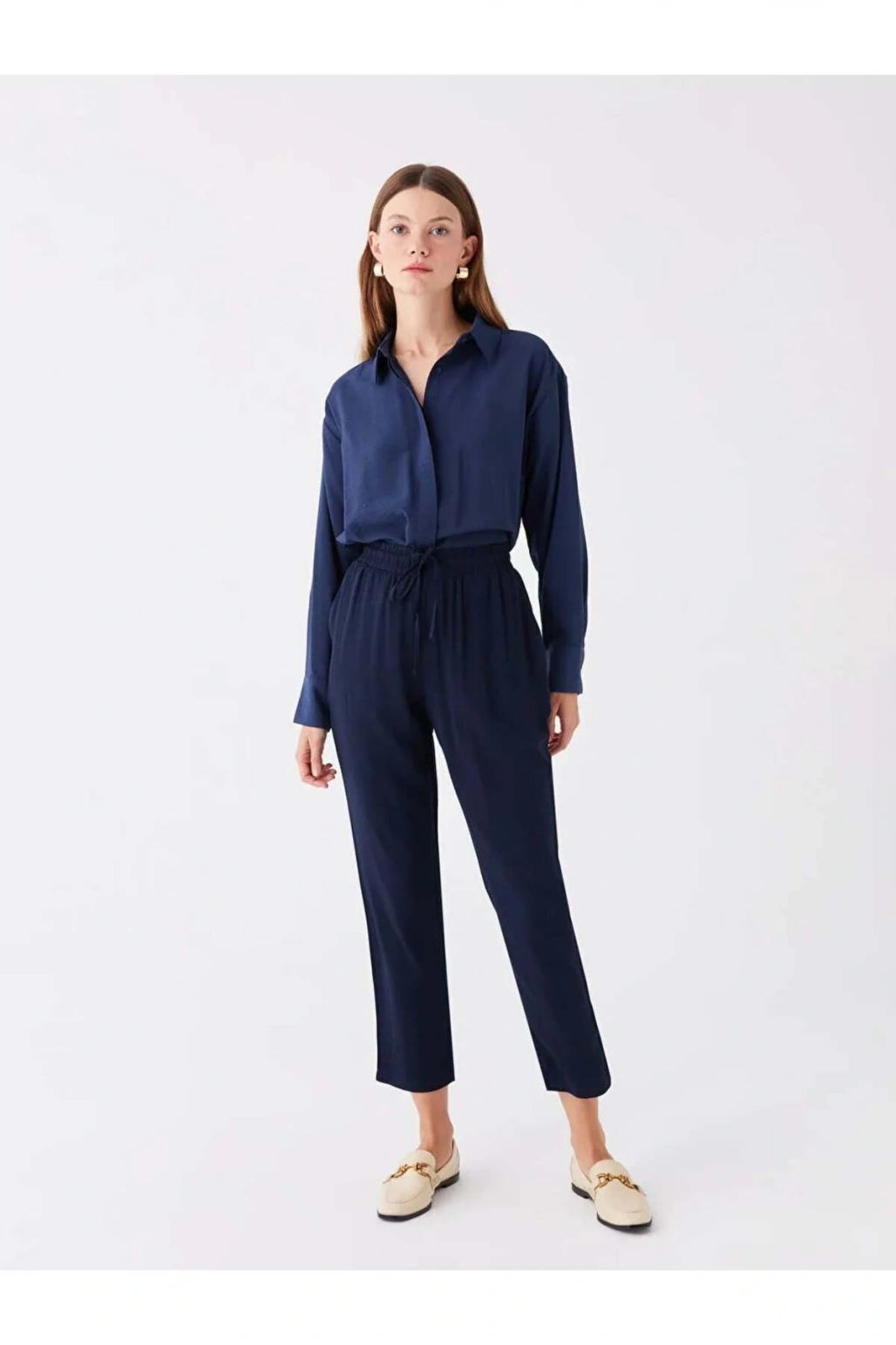 LCWAIKIKI Classic Lacivert Beli Lastikli Rahat Kalıp Kadın Pantolon