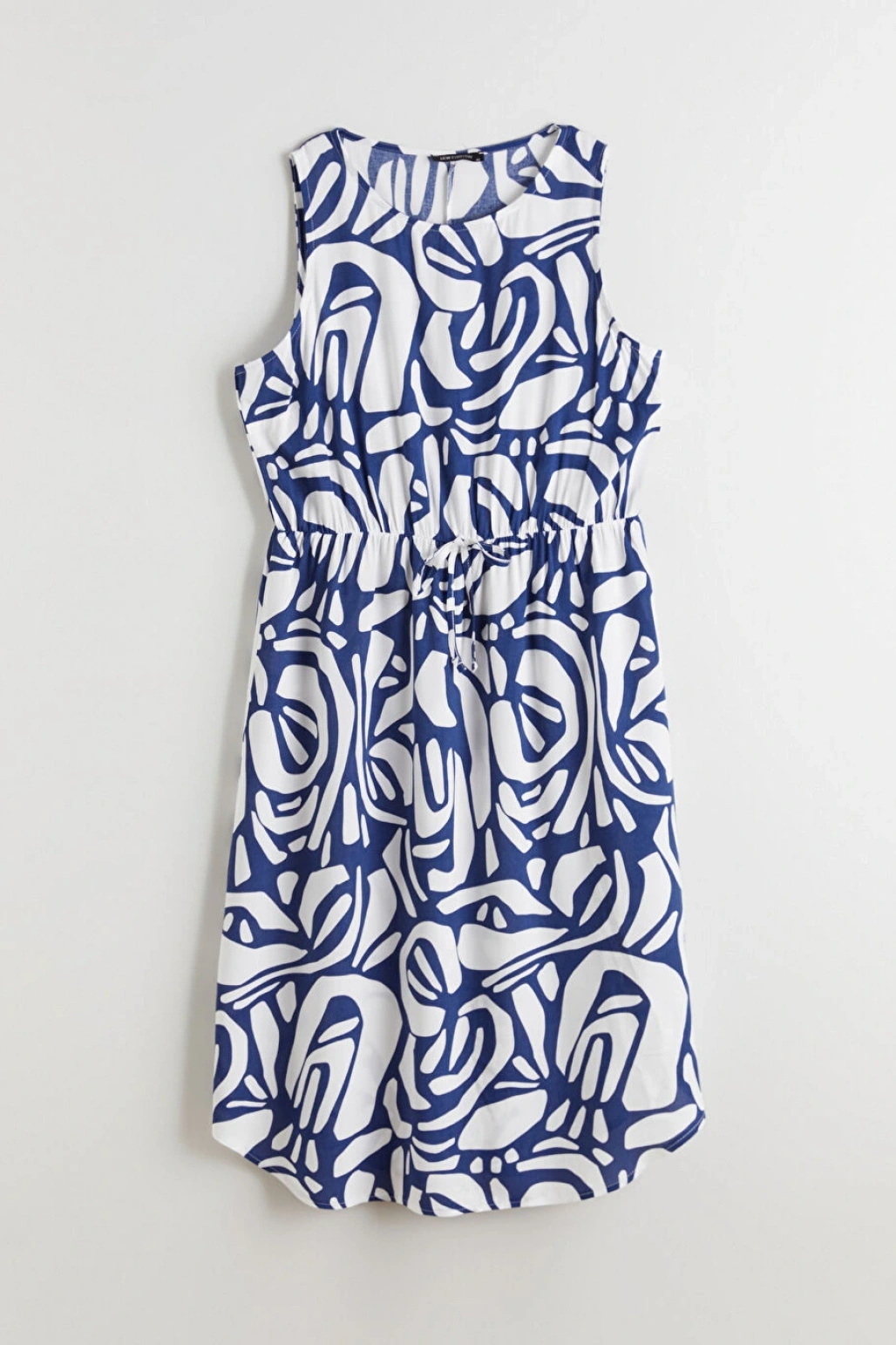 LCWAIKIKI Classic Lacivert Bisiklet Yaka Desenli Belden Oturtmalı Elbise