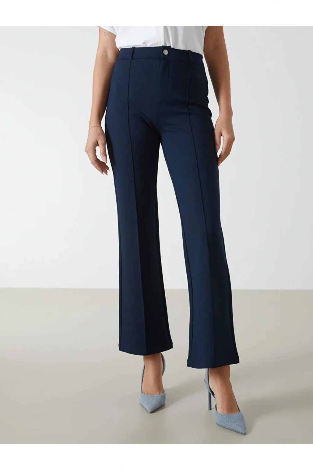 LCWAIKIKI Classic Lacivert Dar Fit Kadın Pantolon