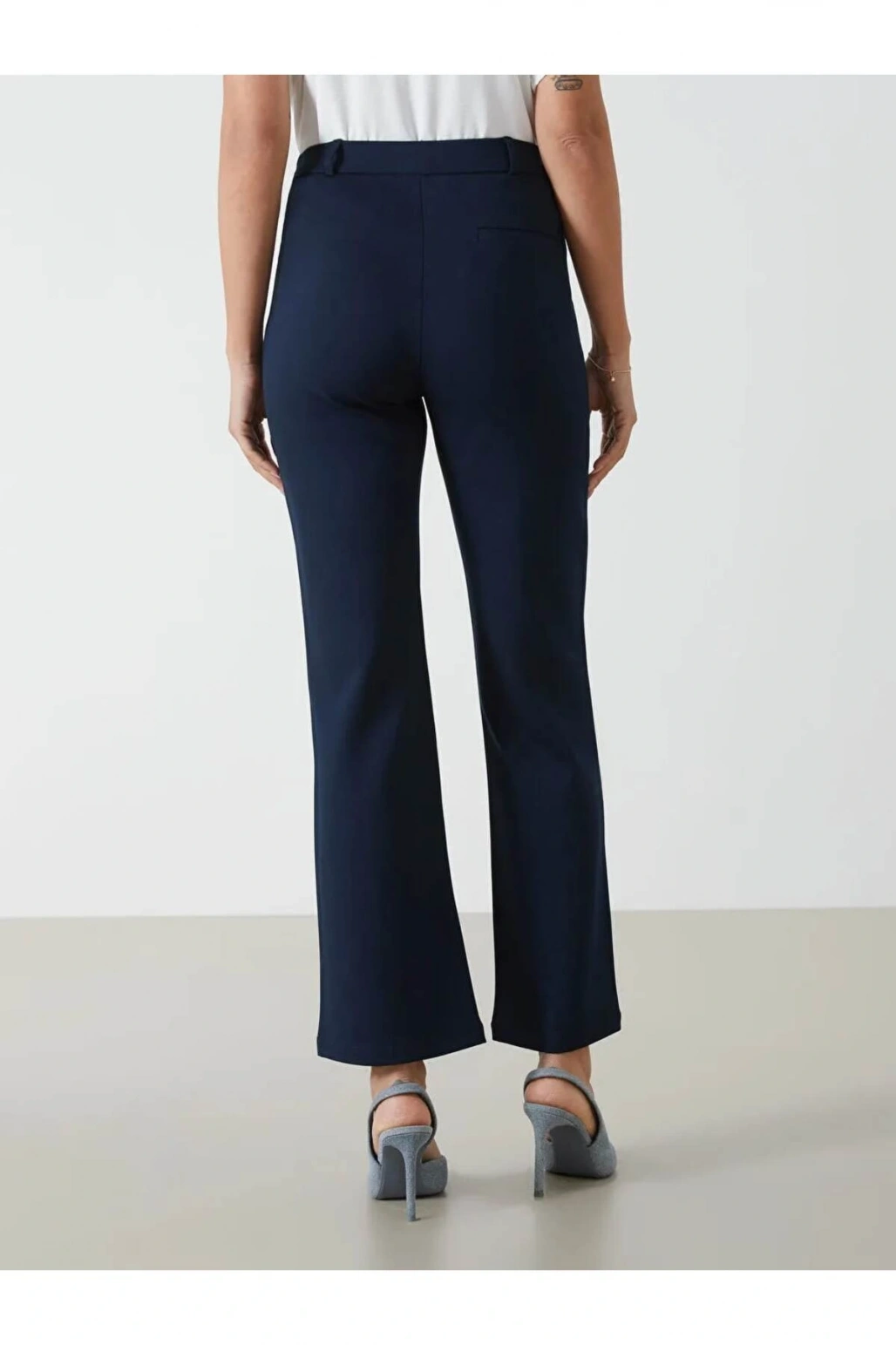 LCWAIKIKI Classic Lacivert Dar Fit Kadın Pantolon