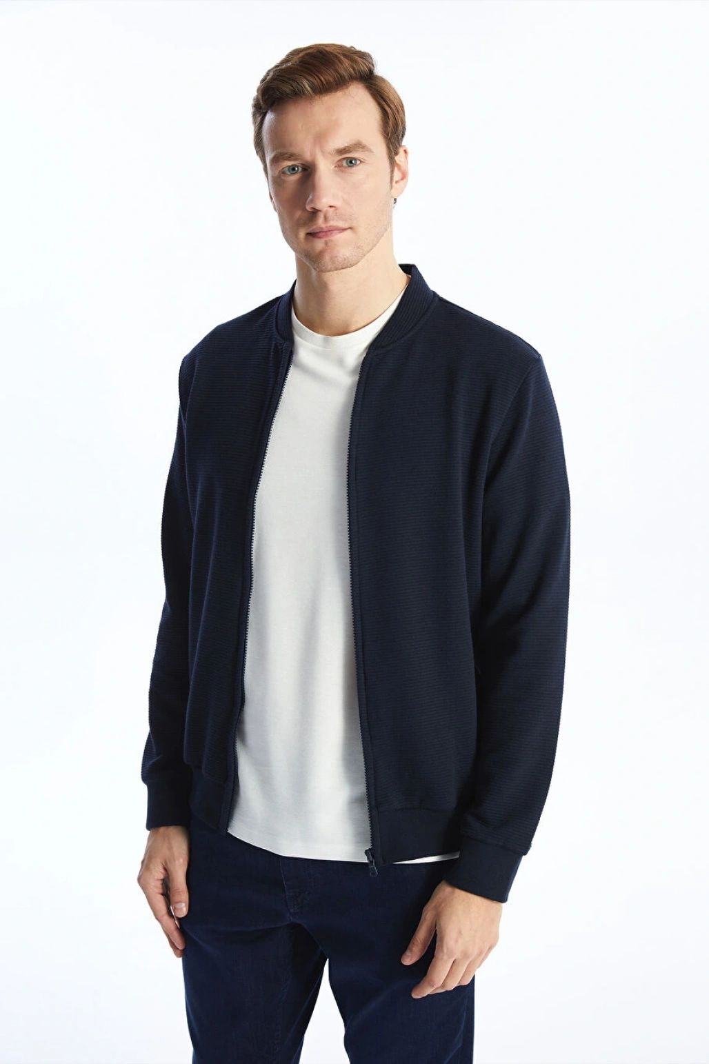 LCWAIKIKI Classic Lacivert Kolej Yaka Uzun Kollu Erkek Fermuarlı Sweatshirt