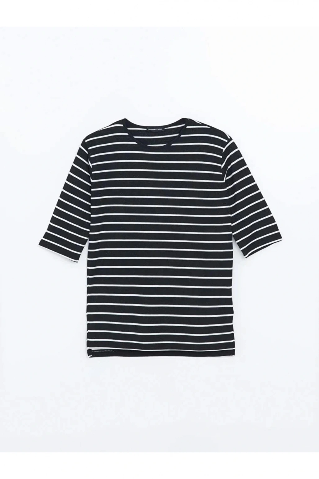 LCWAIKIKI Classic Siyah Bisiklet Yaka Çizgili Kadın Tişört