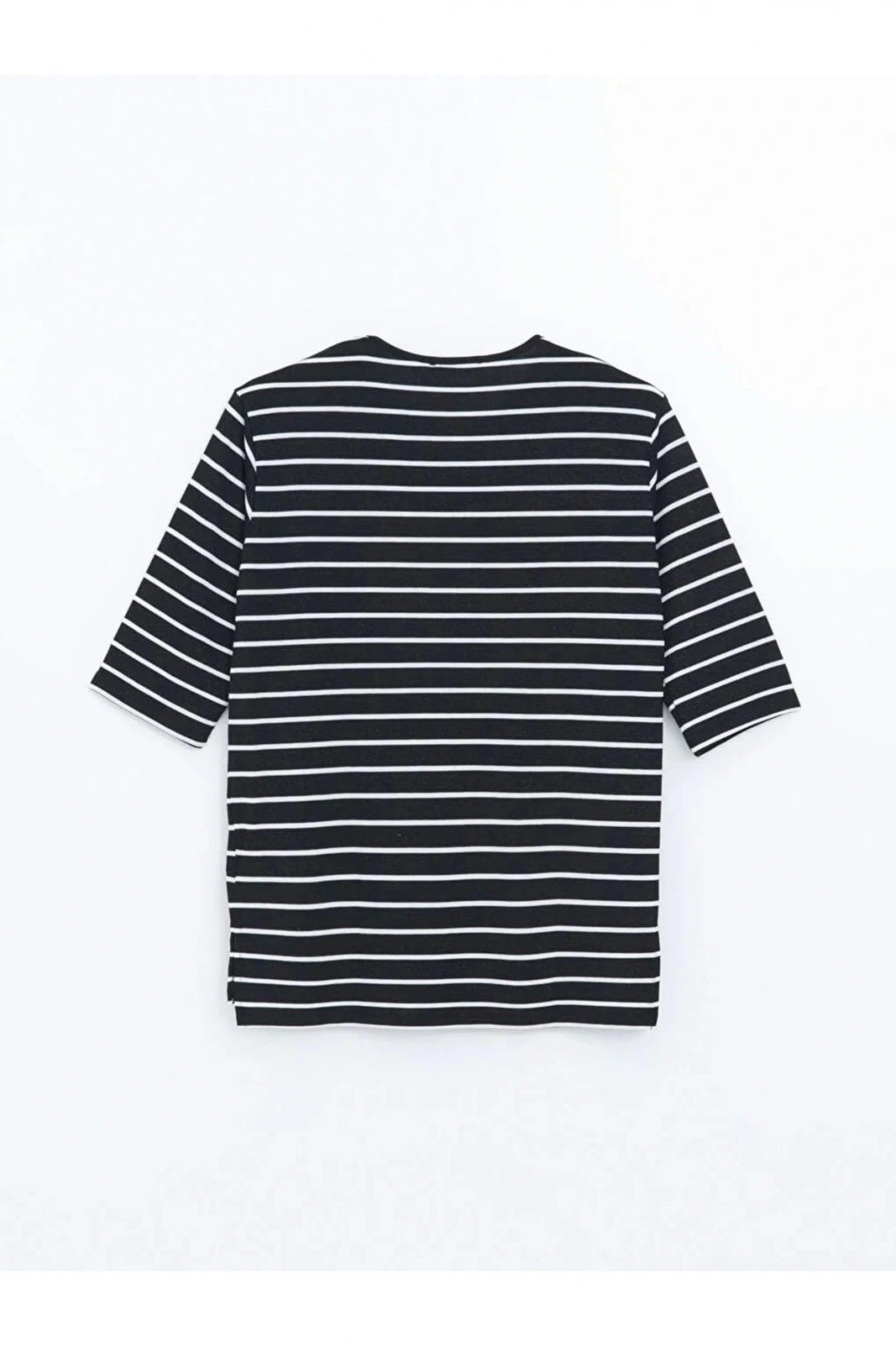 LCWAIKIKI Classic Siyah Bisiklet Yaka Çizgili Kadın Tişört