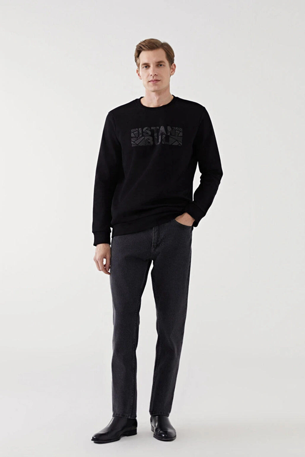 LCWAIKIKI Classic Siyah Bisiklet Yaka Uzun Kollu Baskılı Kalın Erkek Sweatshirt