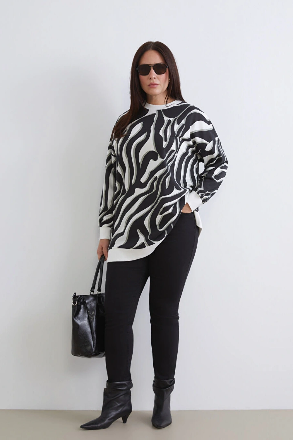 LCWAIKIKI Classic Siyah Slim Fit Kadın Içi Şardonlu Jean Pantolon