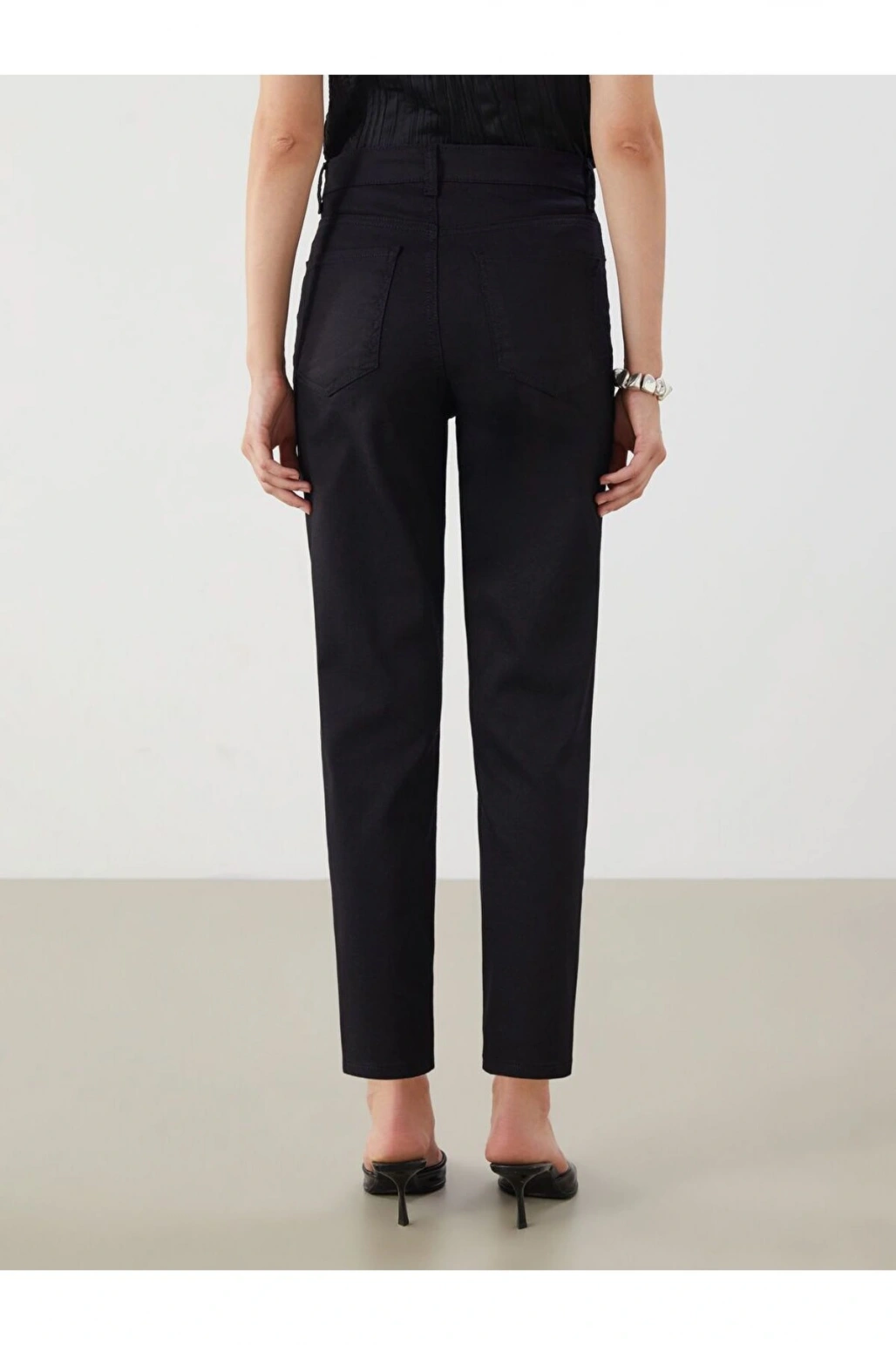 LCWAIKIKI Classic Slim Fit Kadın Jean Pantolon