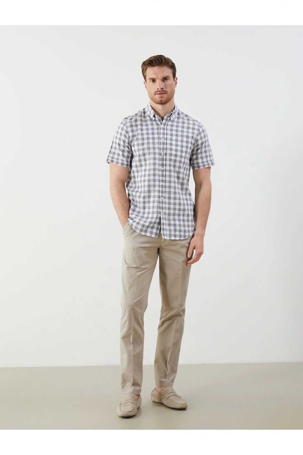 LCWAIKIKI Classic Standart Kalıp Gabardin Erkek Chino Pantolon