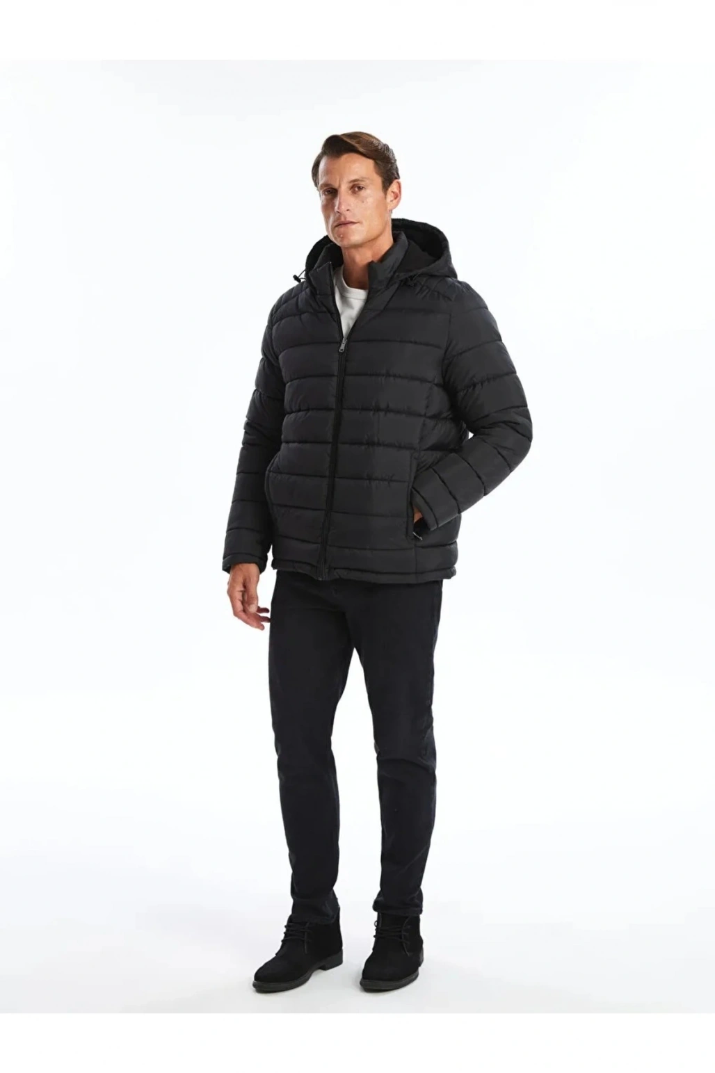 LCWAIKIKI Classic  Standart Kalıp Kapüşonlu Erkek Şişme Mont