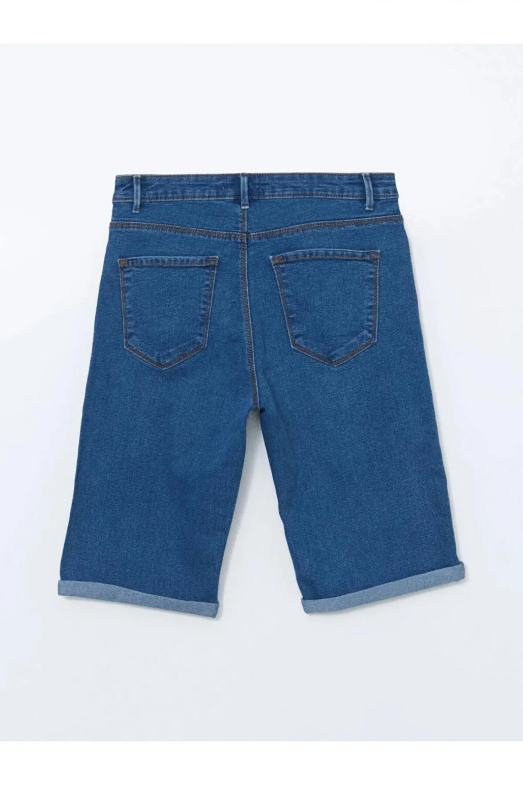 LCWAIKIKI ClassicIndigo Dar Fit Kadın Jean Şort