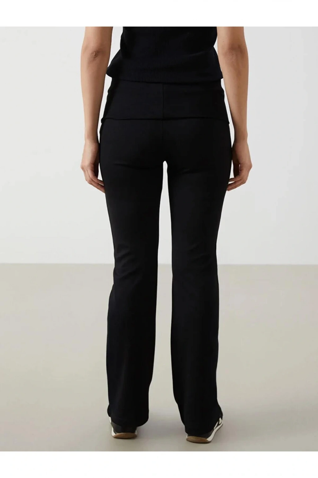 LCWAIKIKI Maternity Siyah Karın Panelli İspanyol Paça Hamile Tayt Pantolon