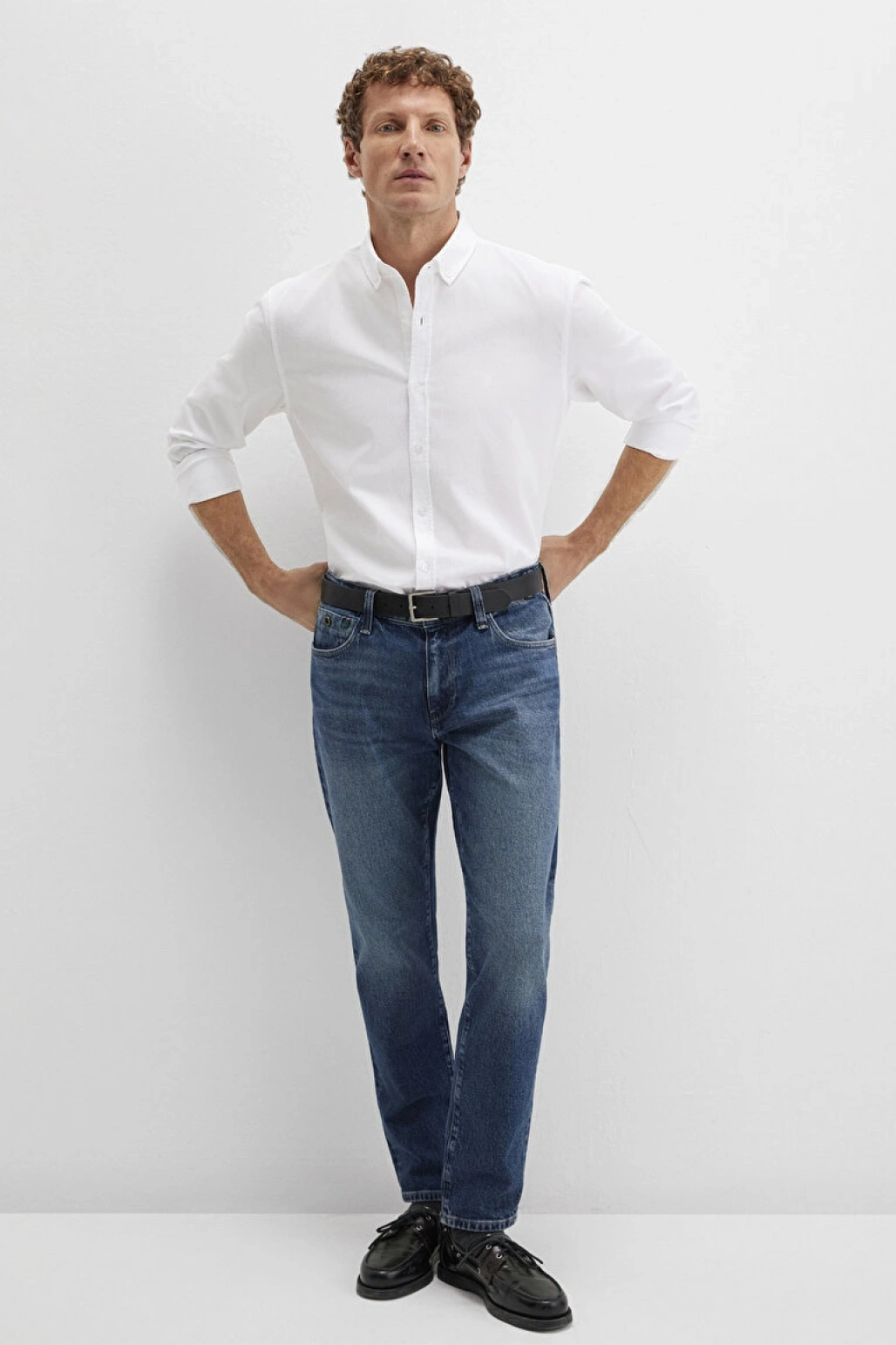 M Logo Nakışlı Beyaz Gömlek