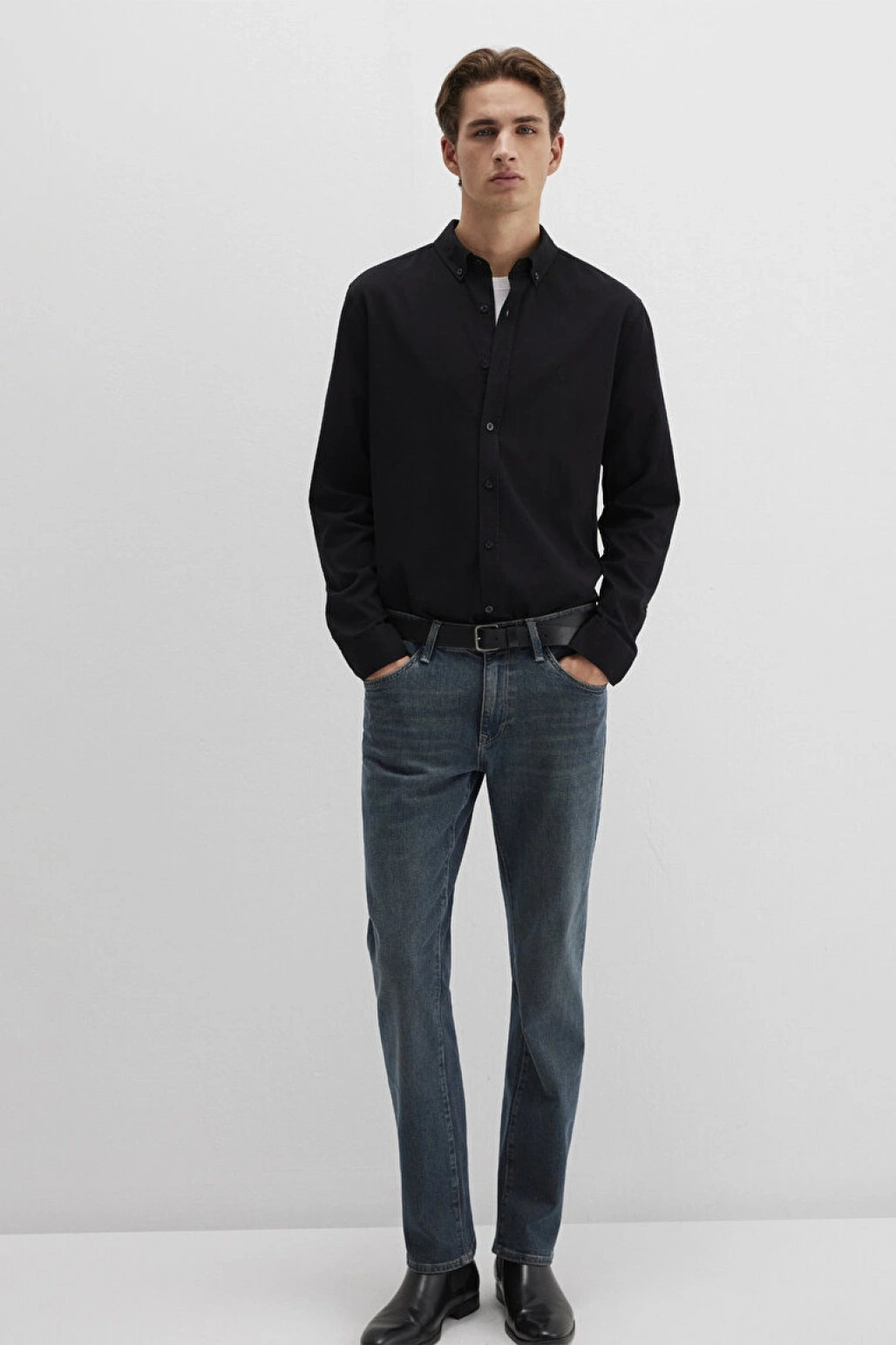 M Logo Nakışlı Siyah Gömlek