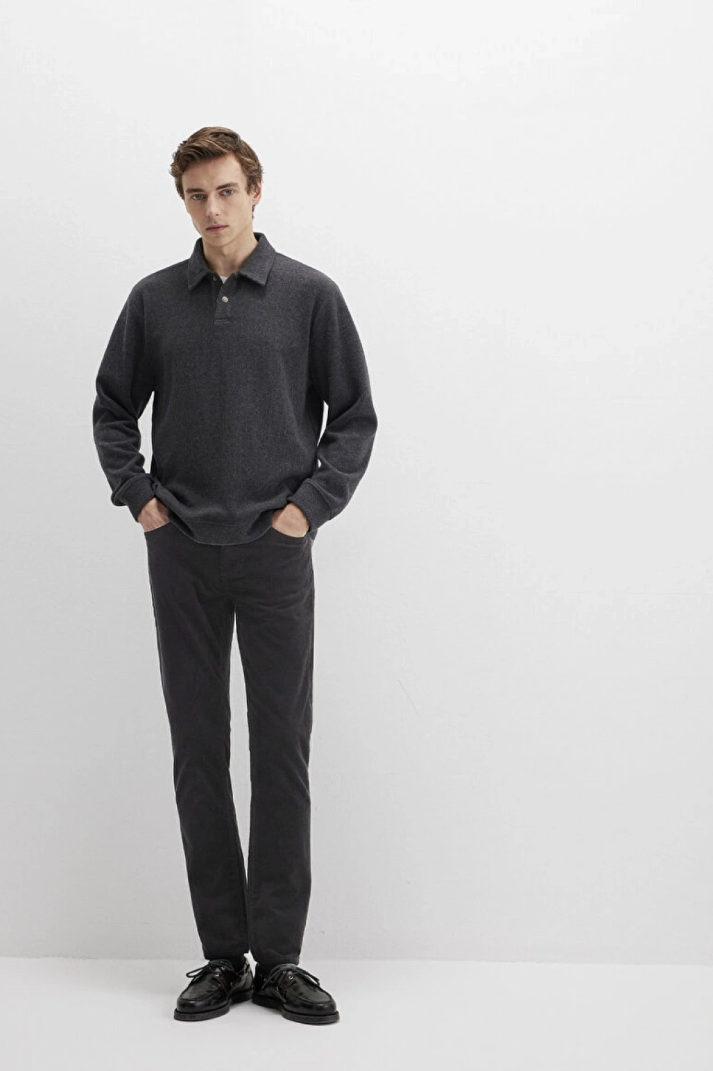 Marcus Siyah Kadife Pantolon