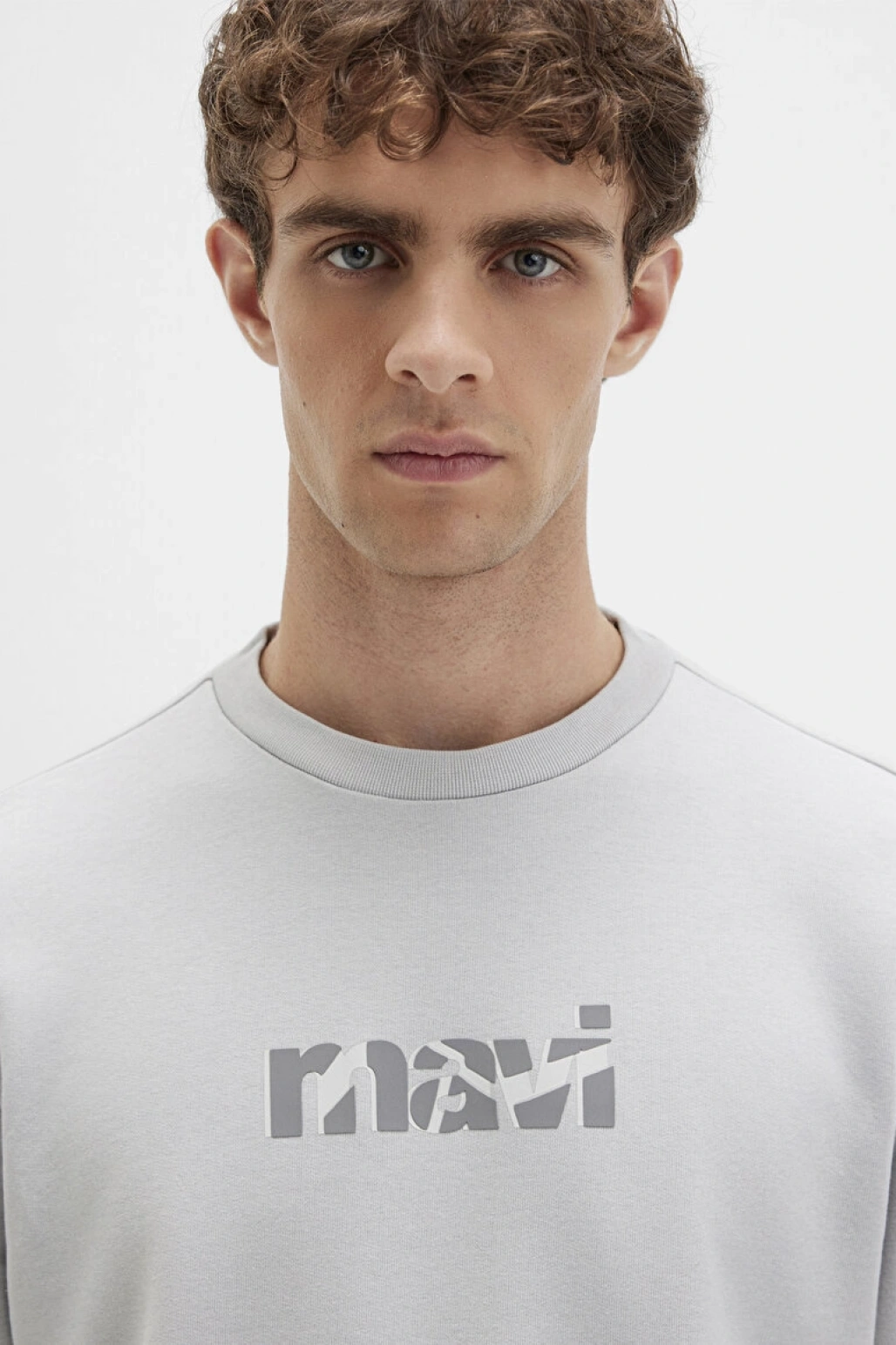 Mavi Baskılı Gri Sweatshirt