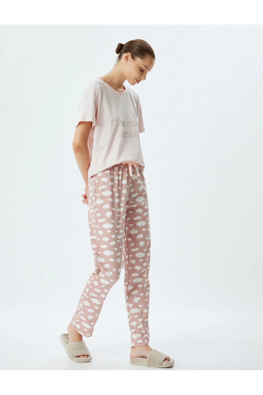 Örgü Pijama Takımı Bulut Baskılı Pamuklu Rahat Kalıp