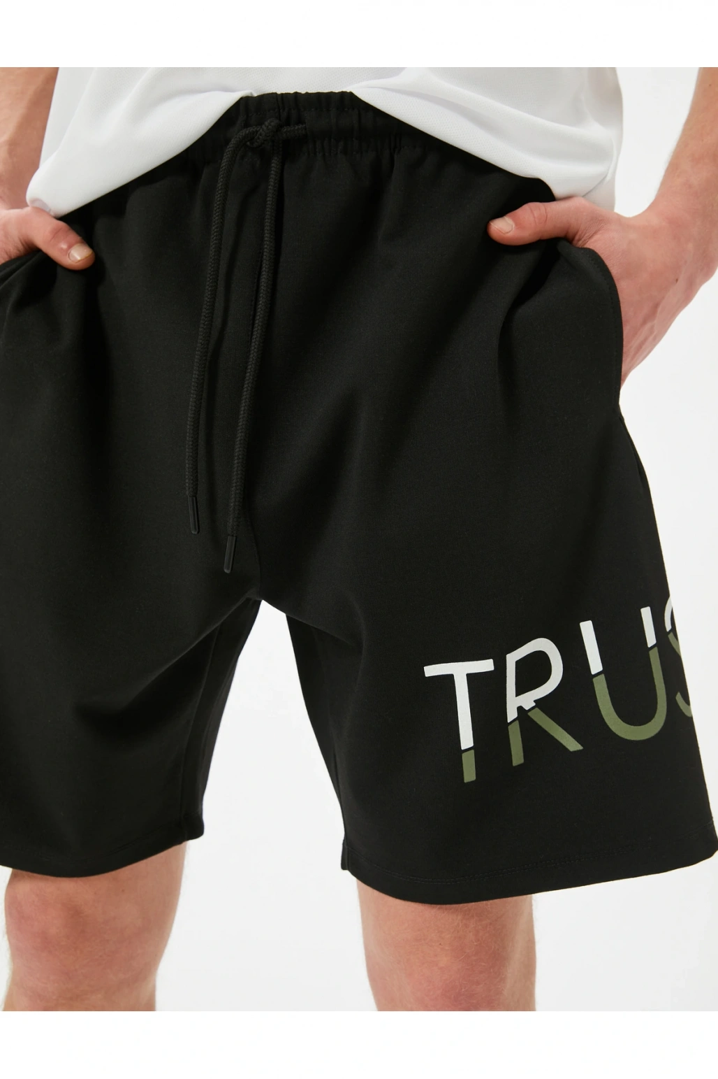 Oversize Spor Şort Slogan Baskılı Beli Bağcıklı Cepli Çelikli İnterlok Kumaş