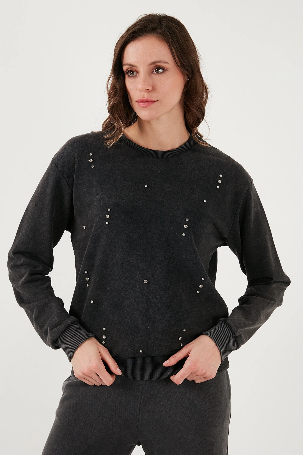 Pamuk Karışımlı Regular Fit Bisiklet Yaka Taşlı Sweat  SWEAT 24K0218K1