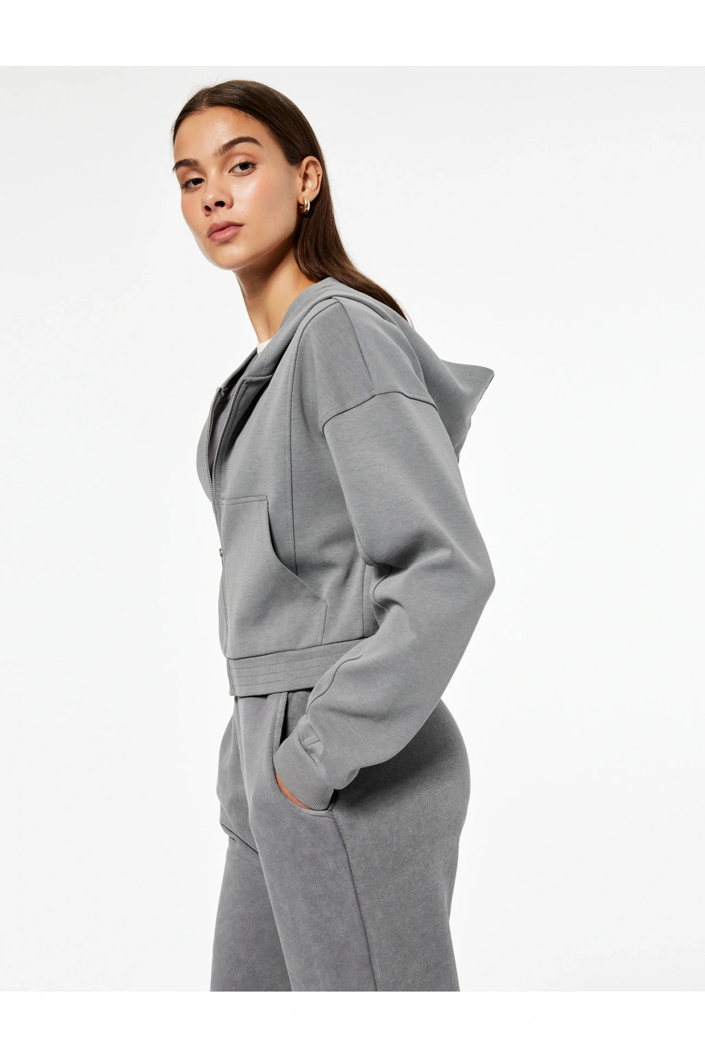 Rahat Kalıp Kanguru Cepli Fermuarlı Yıkamalı Kapüşonlu Crop Sweatshirt