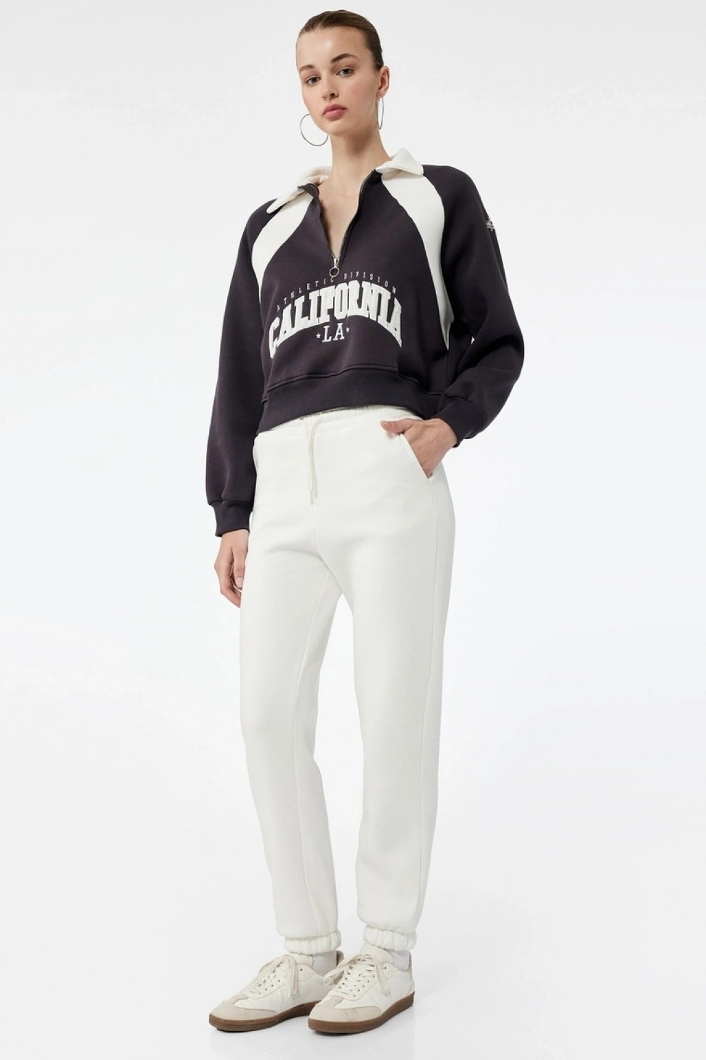 Şardonlu Cepli Beli Bağcıklı Rahat Kalıp Jogger Eşofman Altı