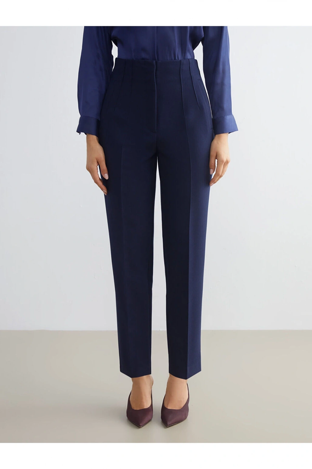 Standart Fit Kadın Cigarette Pantolon