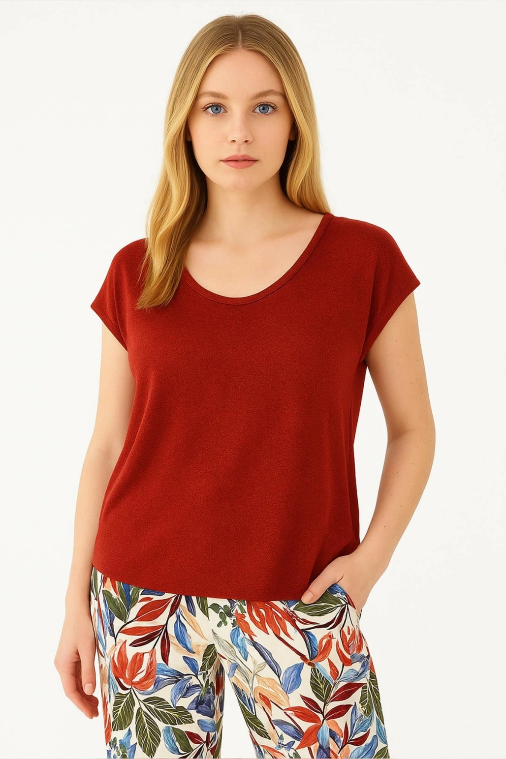 Standart Fit Yuvarlak Yaka Simli Bluz BLUZ 25Y0202K1