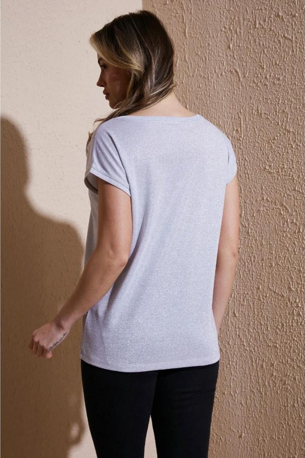 Standart Fit Yuvarlak Yaka Simli Bluz BLUZ 25Y0202K1