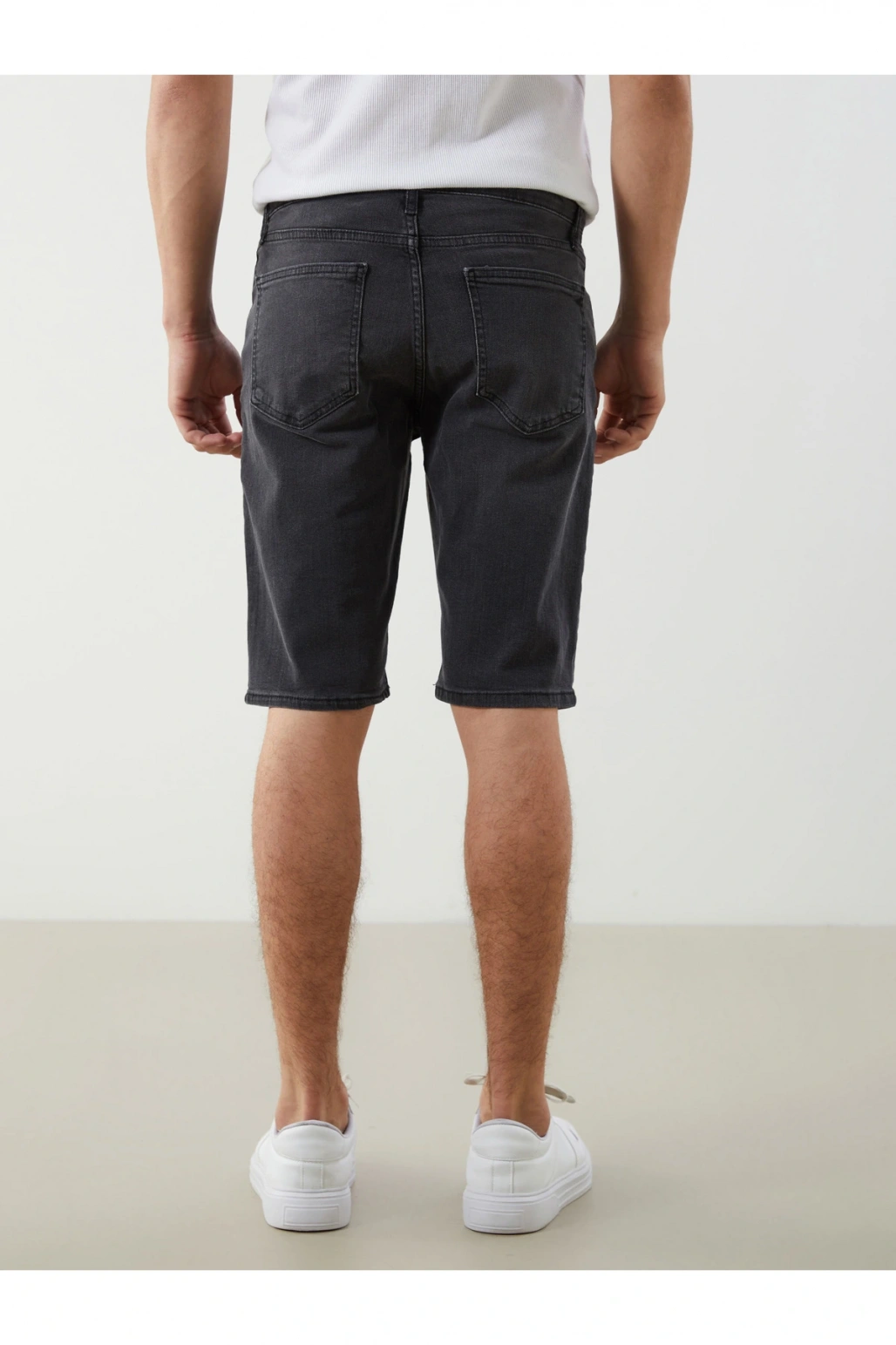 Standart Kalıp Erkek Jean Şort