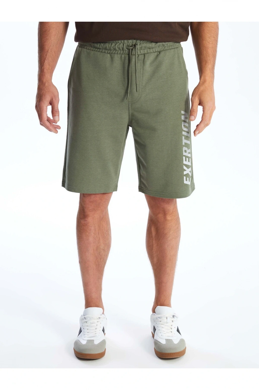 Standart Kalıp Erkek Şort