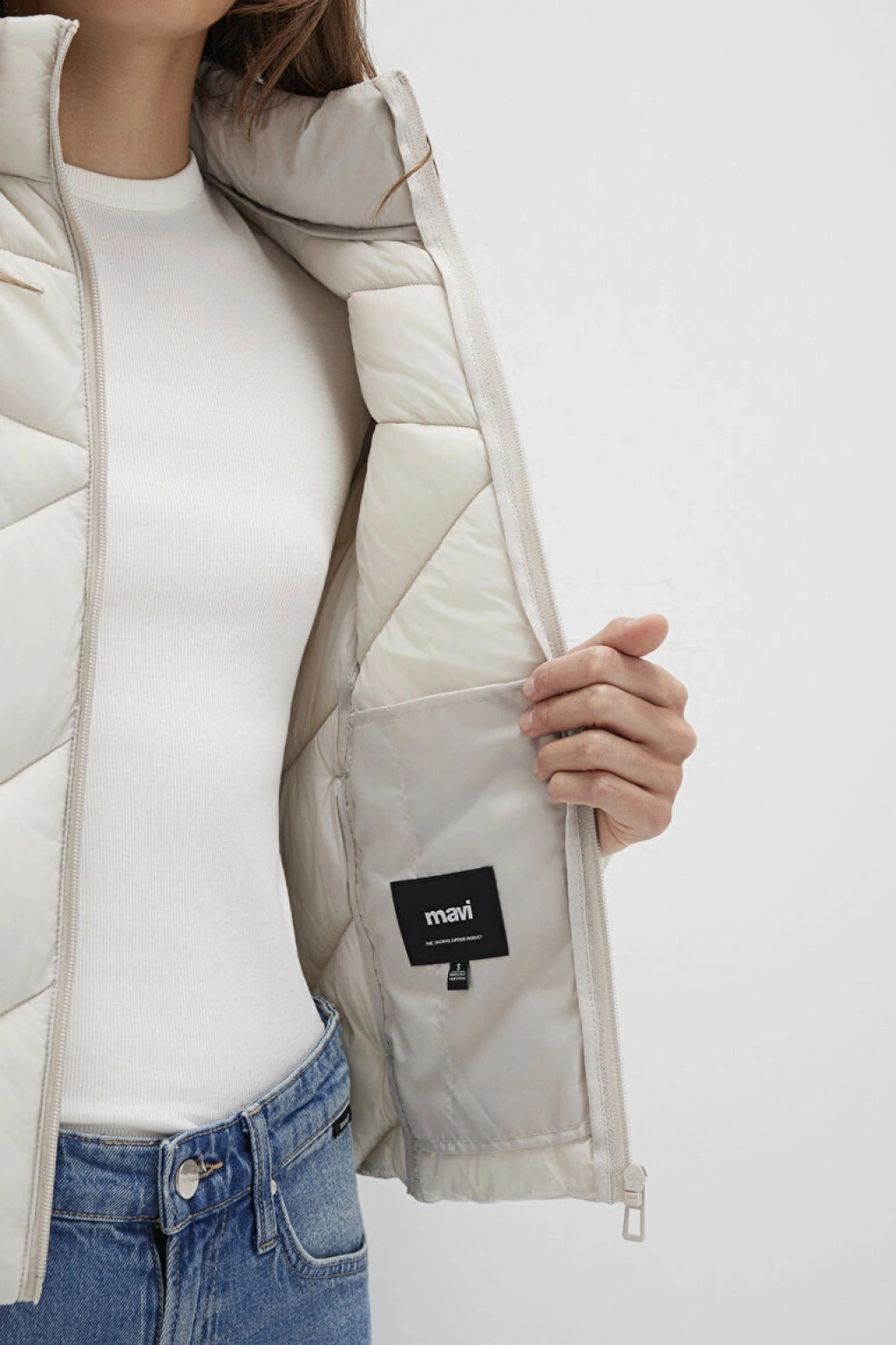 Su İtici Dik Yaka Ekru Şişme Mont