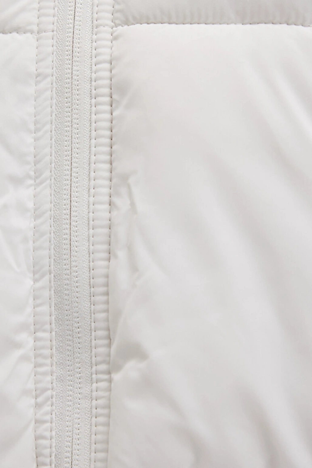 Su İtici Kapüşonlu Beyaz Şişme Mont