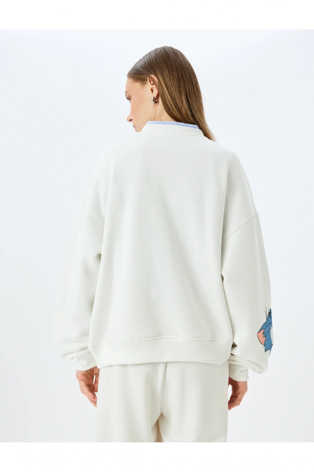 Tom ve Jerry Baskılı Bisiklet Yaka Şardonlu Rahat Kalıp Lisanslı Sweatshirt