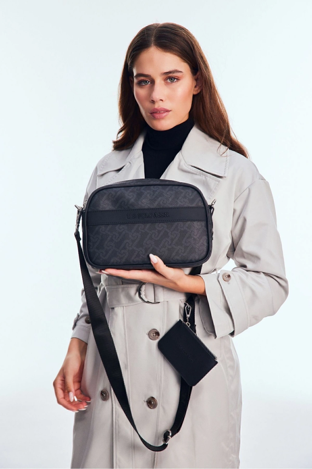 U.S. Polo Assn. Sıyah Kadın Postacı Çantası