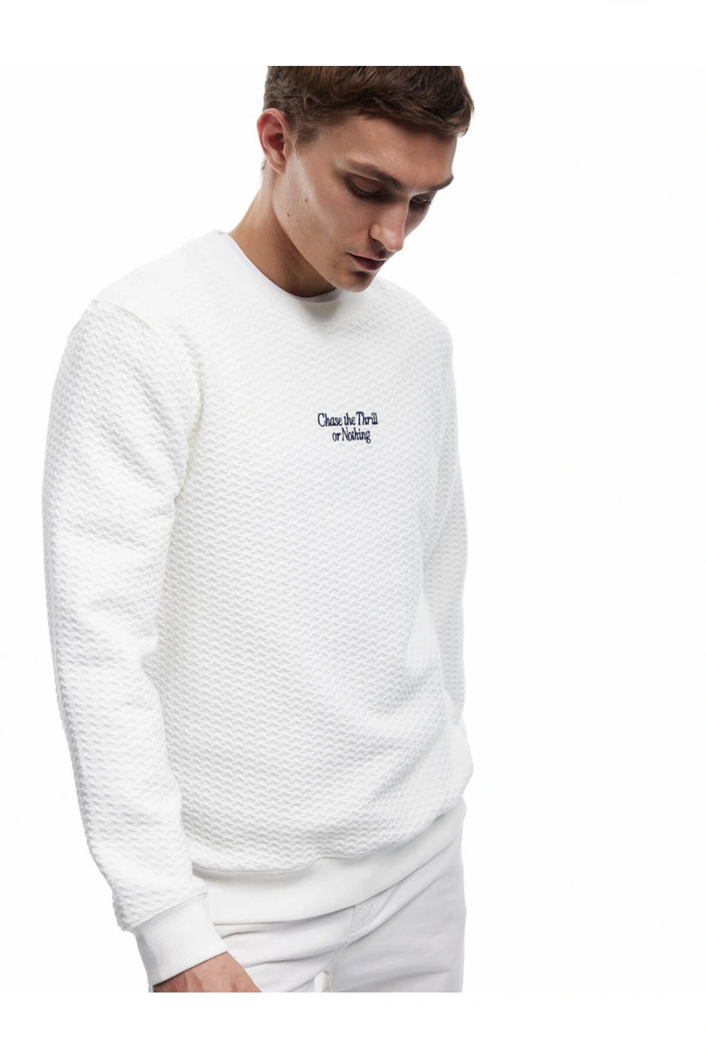 Uzun Kollu Bisiklet Yaka Dokulu İşlemeli Sweatshirt