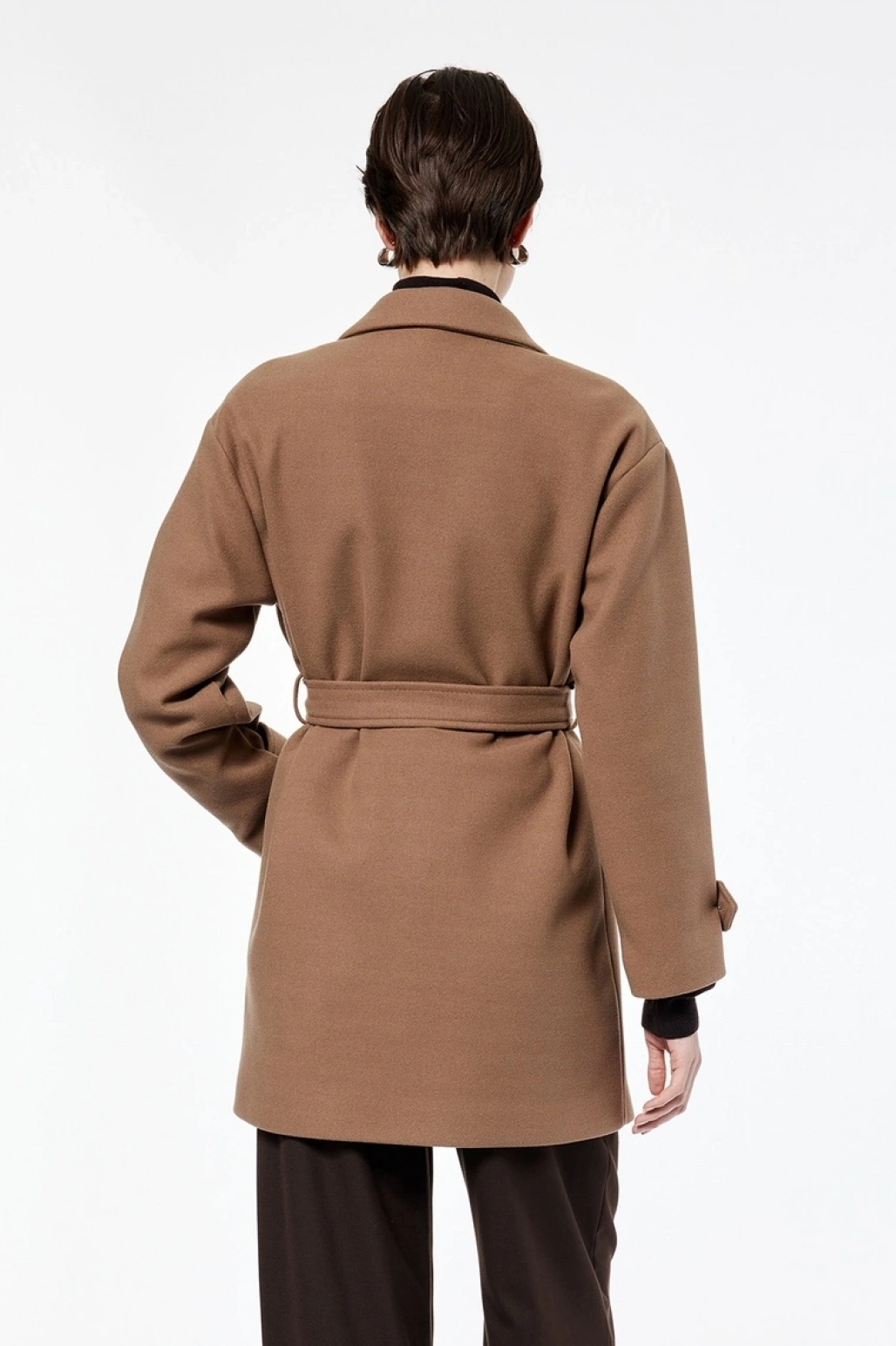 Uzun Kollu Cepli Düğmeli Kemerli Kruvaze Kaşe Kaban