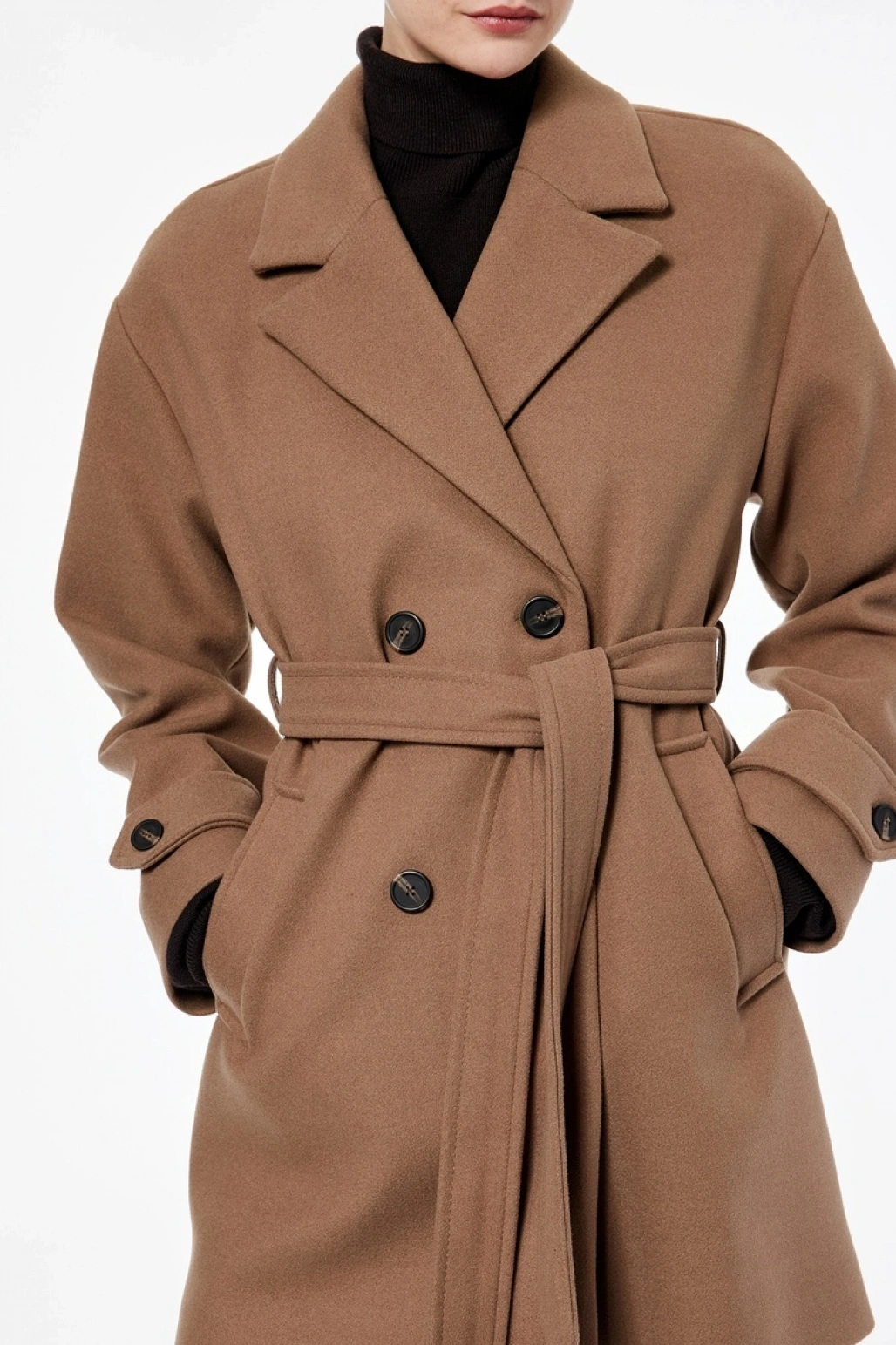 Uzun Kollu Cepli Düğmeli Kemerli Kruvaze Kaşe Kaban