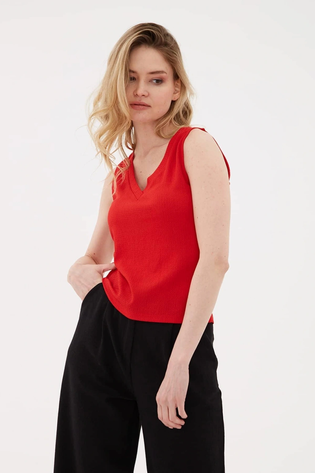 V Yaka Bluz Kırmızı