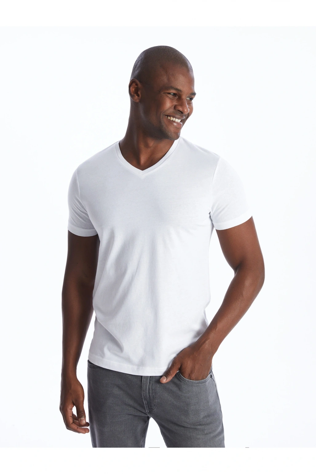 V Yaka Kısa Kollu Erkek Tişört